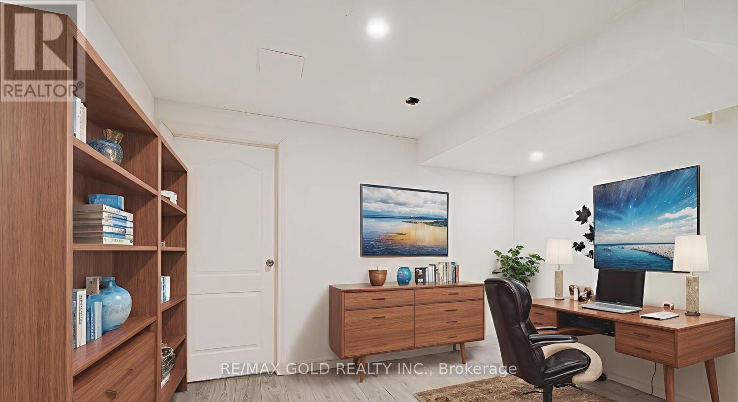 73 Chipmunk Crescent, Brampton, Ontario  L6R 1B4 - Photo 19 - W12797056