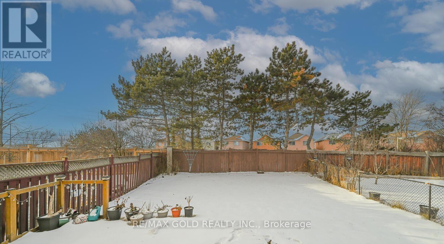 73 Chipmunk Crescent, Brampton, Ontario  L6R 1B4 - Photo 22 - W12797056