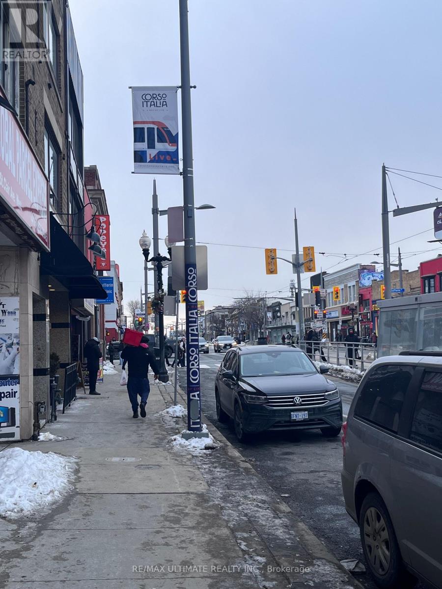 1157 St Clair Avenue W, Toronto, Ontario  M6E 1B2 - Photo 2 - W12797532