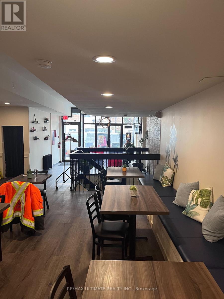 1157 St Clair Avenue W, Toronto, Ontario  M6E 1B2 - Photo 6 - W12797532