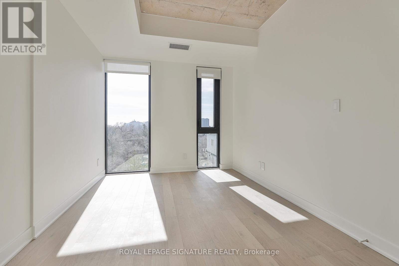 501 - 2720 Dundas Street W, Toronto, Ontario  M6P 1Y2 - Photo 12 - W12797574