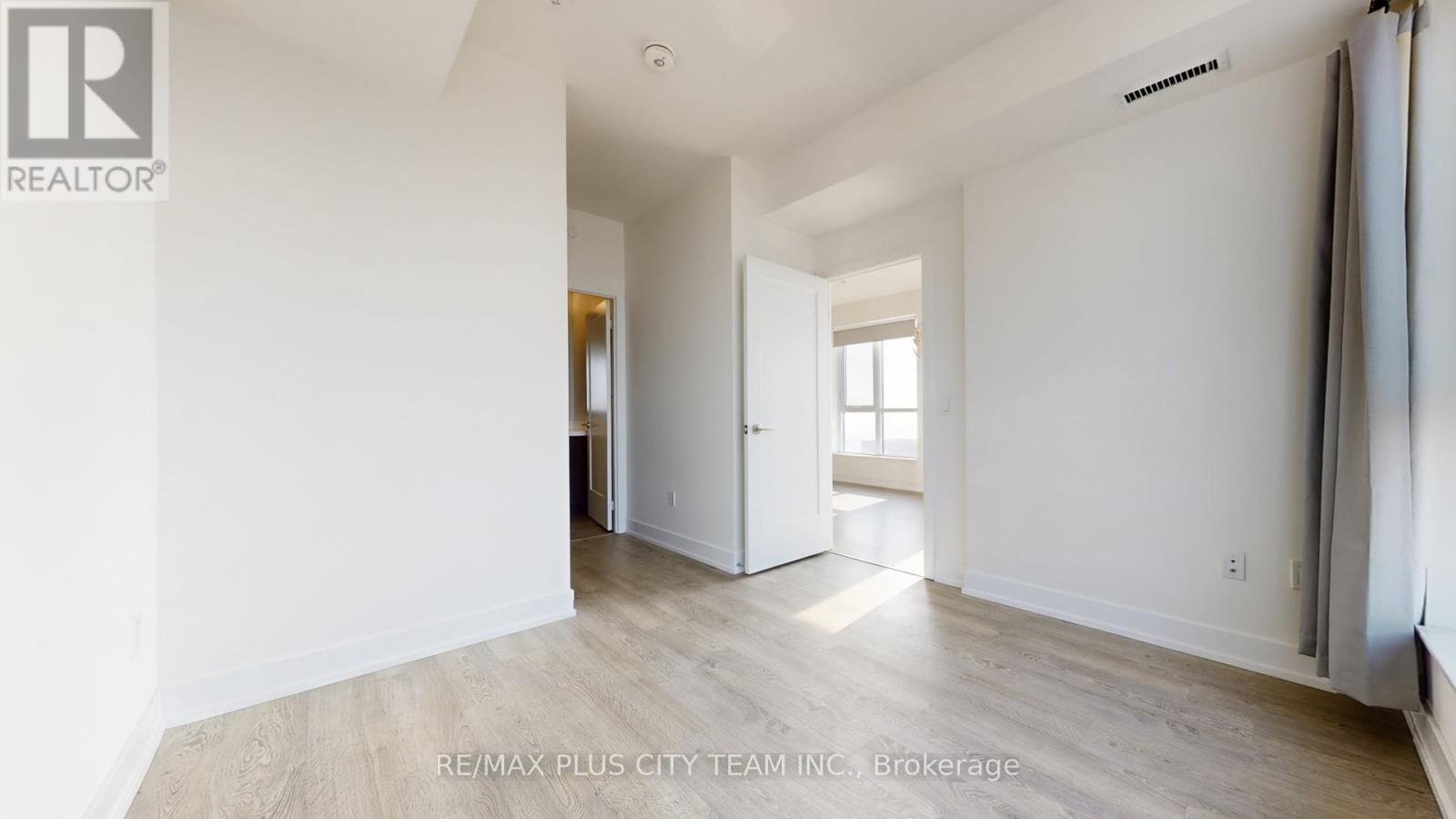 3316 - 9 Mabelle Avenue, Toronto, Ontario  M9A 0E1 - Photo 11 - W12797580