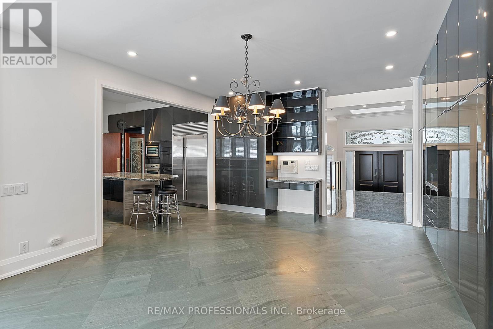 6a Edenbrook Hill, Toronto, Ontario  M9A 3Z6 - Photo 25 - W12797590