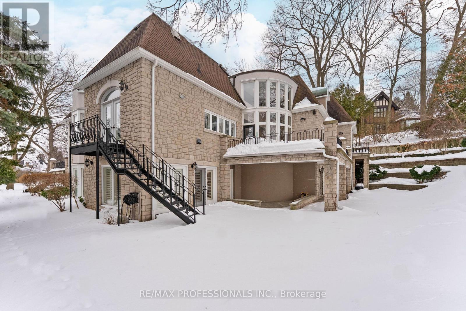 6a Edenbrook Hill, Toronto, Ontario  M9A 3Z6 - Photo 49 - W12797590