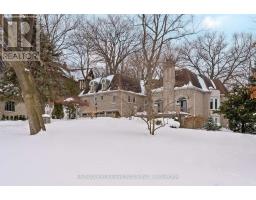 6A EDENBROOK HILL, Toronto, Ontario