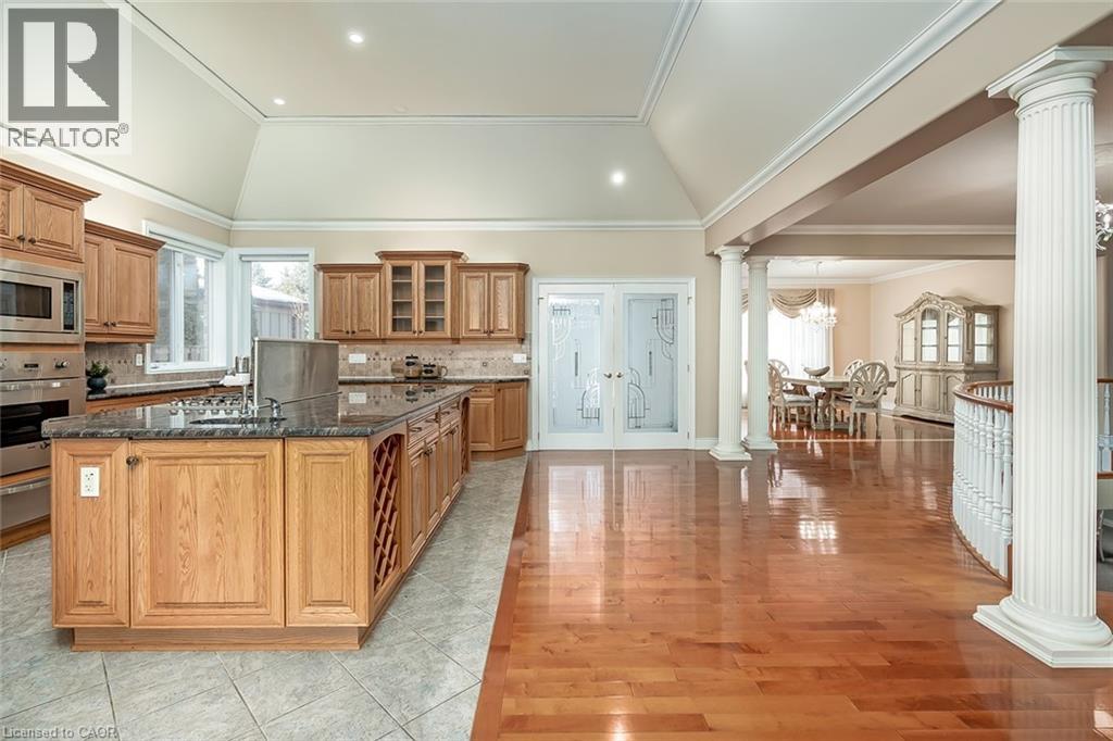 1031 Pelham Road, St. Catharines, Ontario  L2R 6P7 - Photo 12 - 40805090