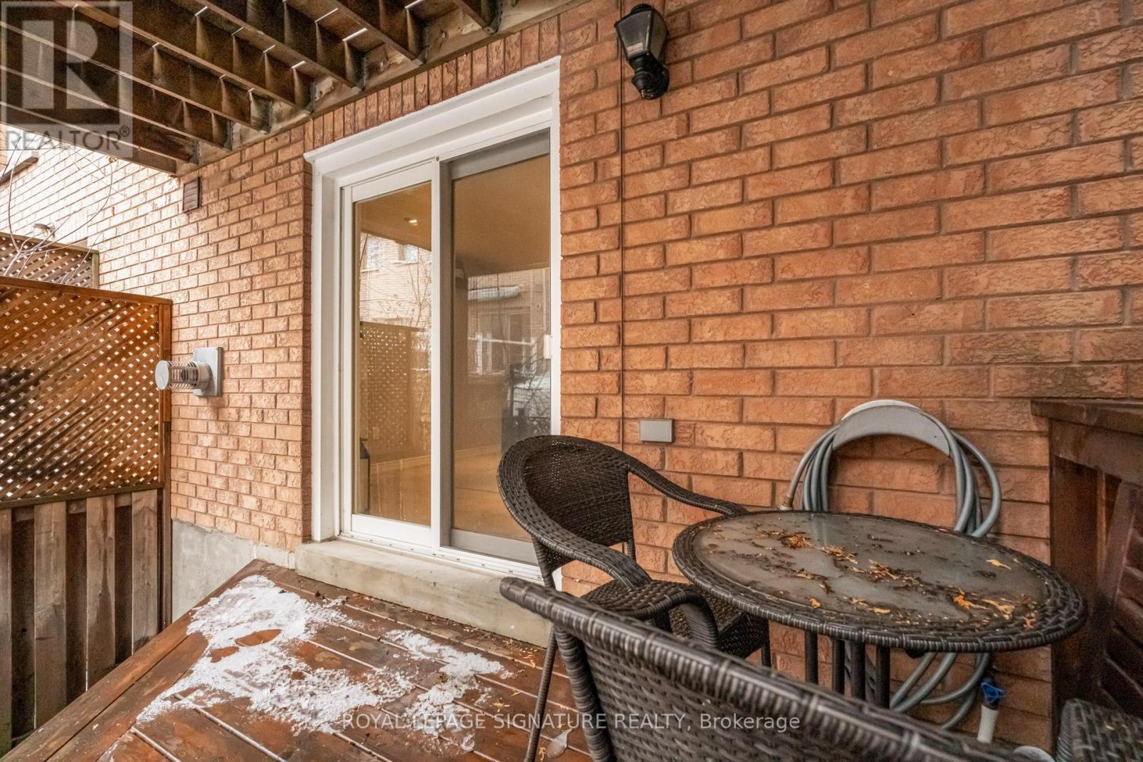 97 Harbourview Crescent, Toronto, Ontario  M8V 4A9 - Photo 37 - W12797608