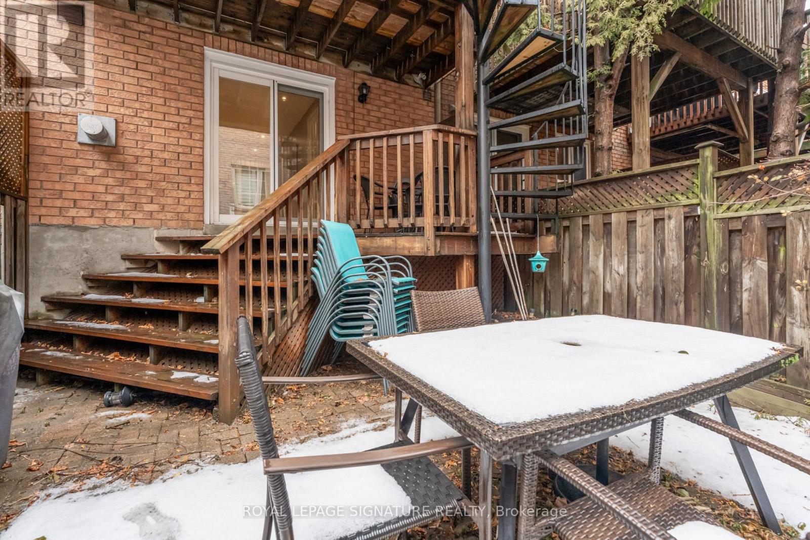 97 Harbourview Crescent, Toronto, Ontario  M8V 4A9 - Photo 39 - W12797608