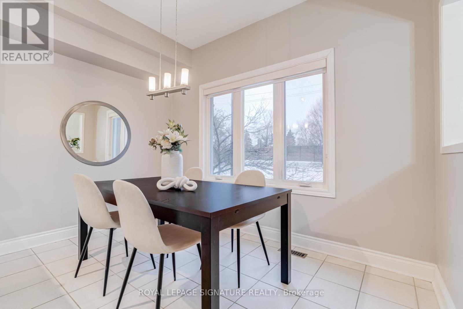 97 Harbourview Crescent, Toronto, Ontario  M8V 4A9 - Photo 8 - W12797608