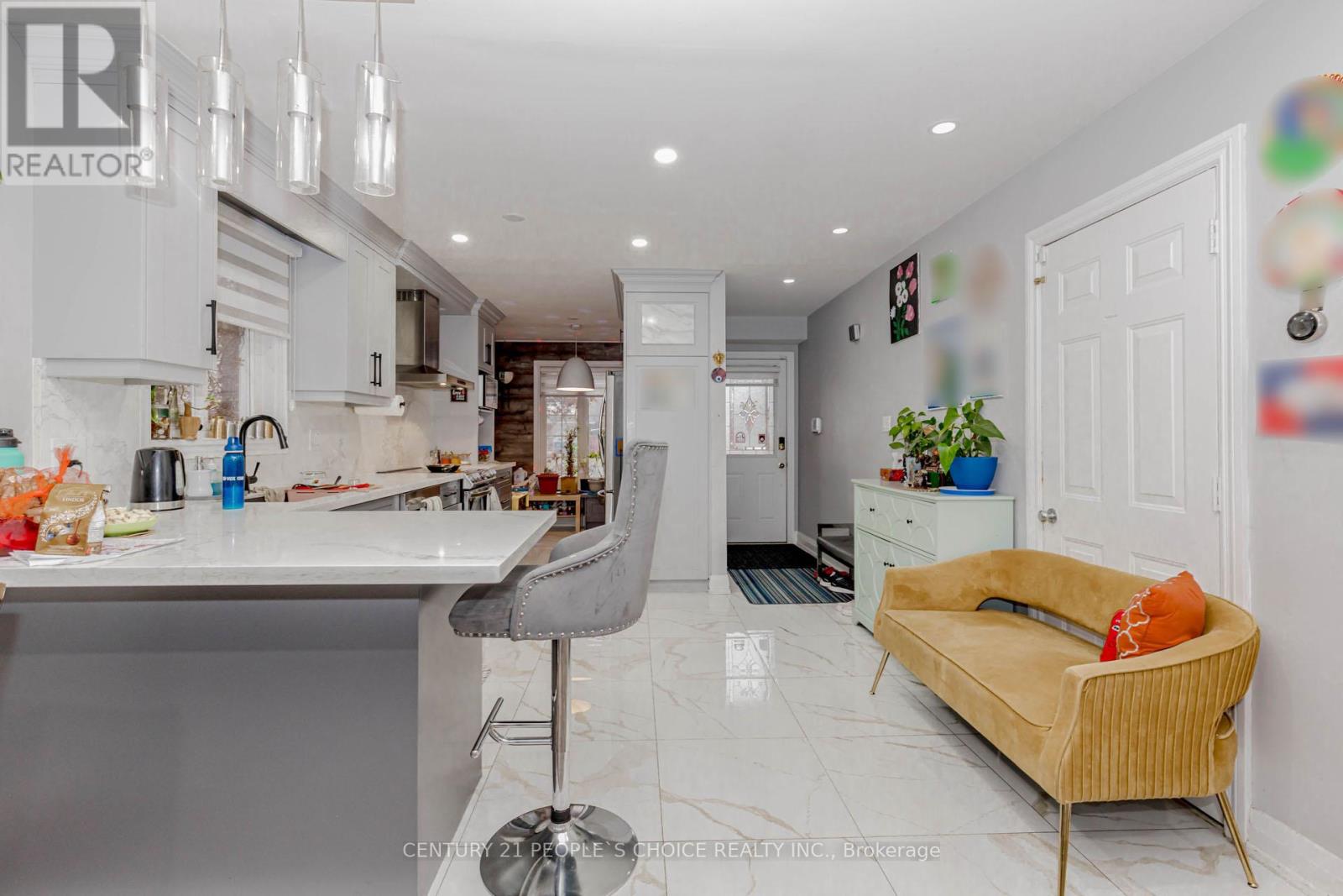 32 Elderwood Place, Brampton, Ontario  L6V 3N3 - Photo 12 - W12797612