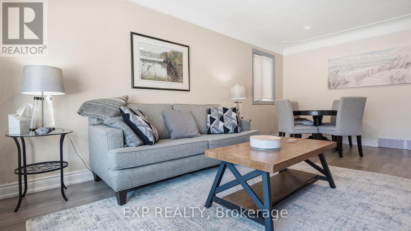 1032 Cedarwood Place, Burlington, Ontario  L7T 3J3 - Photo 7 - W12797616