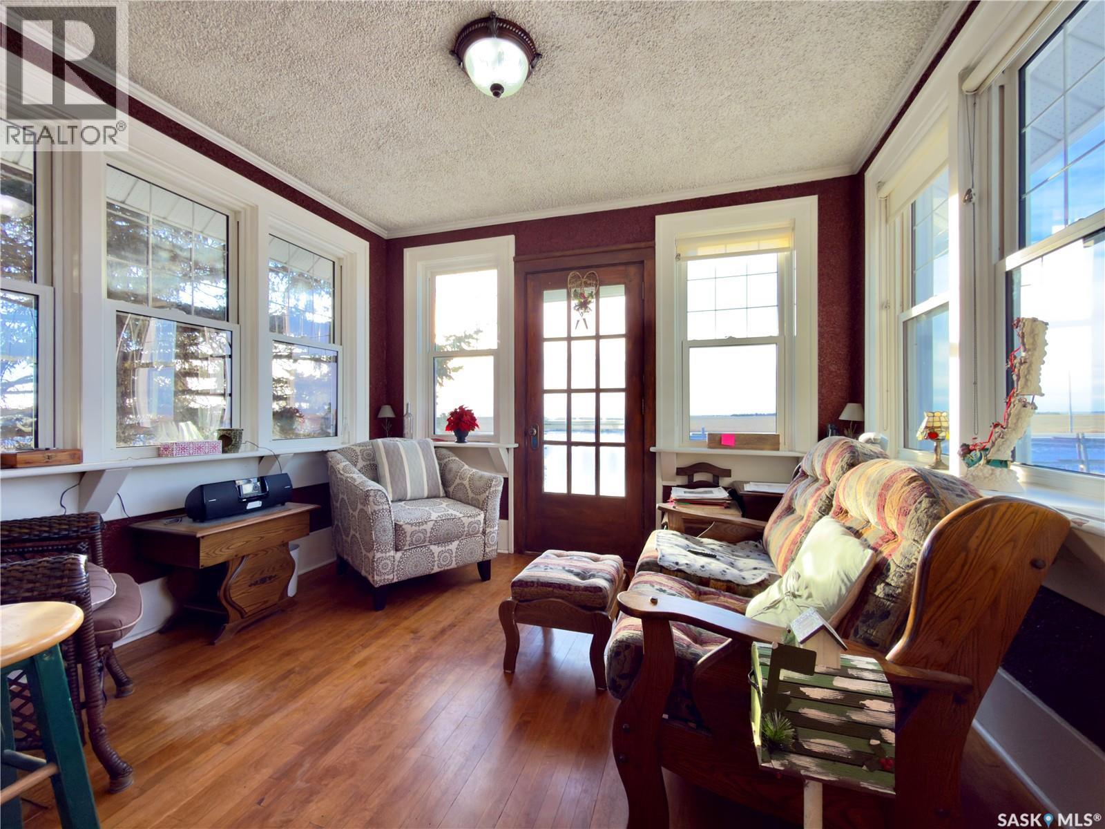 Rm Of Sutton Acreage, Sutton Rm No. 103, Saskatchewan  S0H 1X0 - Photo 2 - SK025886