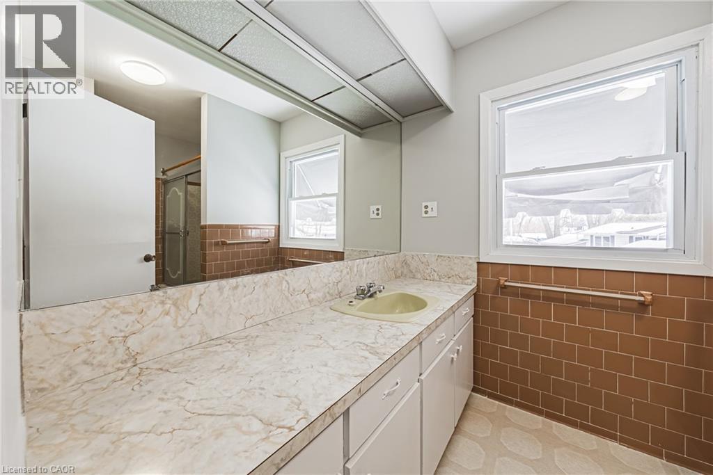 646 Alder Street W, Haldimand, Ontario  N1A 1S5 - Photo 15 - 40805580