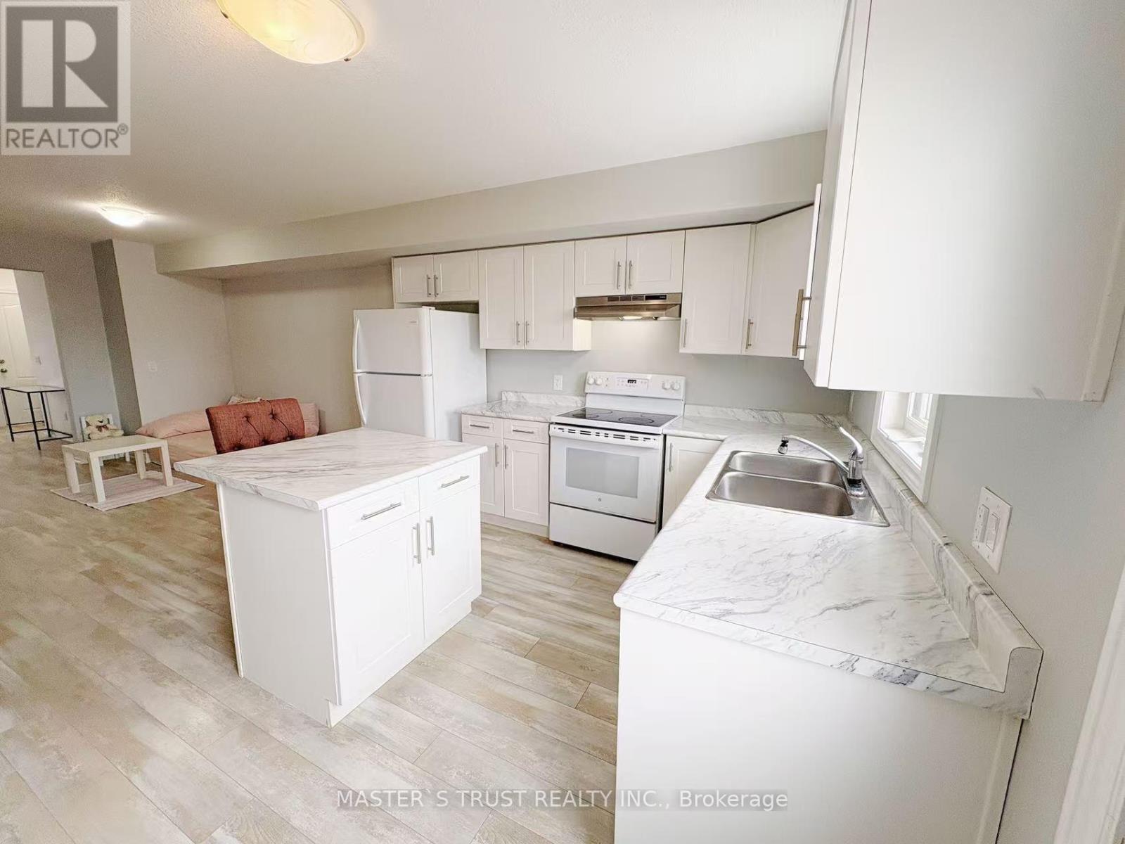 86 - 7768 Ascot Circle, Niagara Falls, Ontario  L2H 3P9 - Photo 4 - X12797614