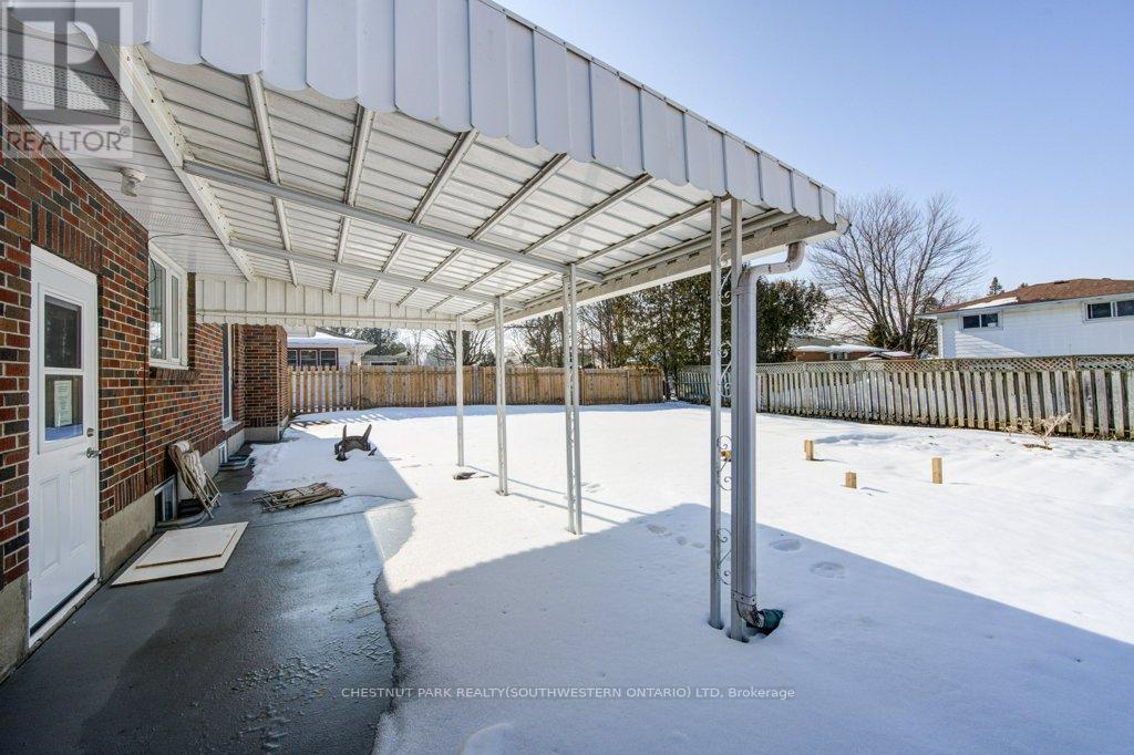 243 King Street E, Ingersoll, Ontario  N5C 1H4 - Photo 46 - X12797624