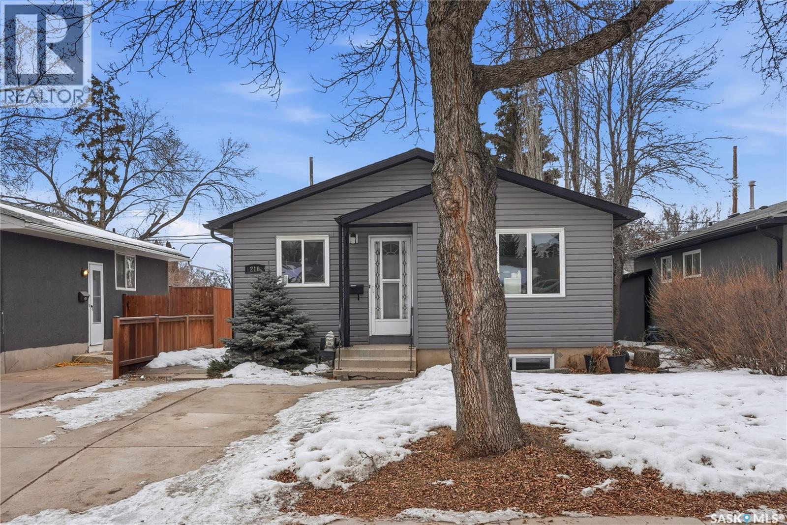 210 113th Street W, Saskatoon, Saskatchewan  S7N 2L1 - Photo 1 - SK028763