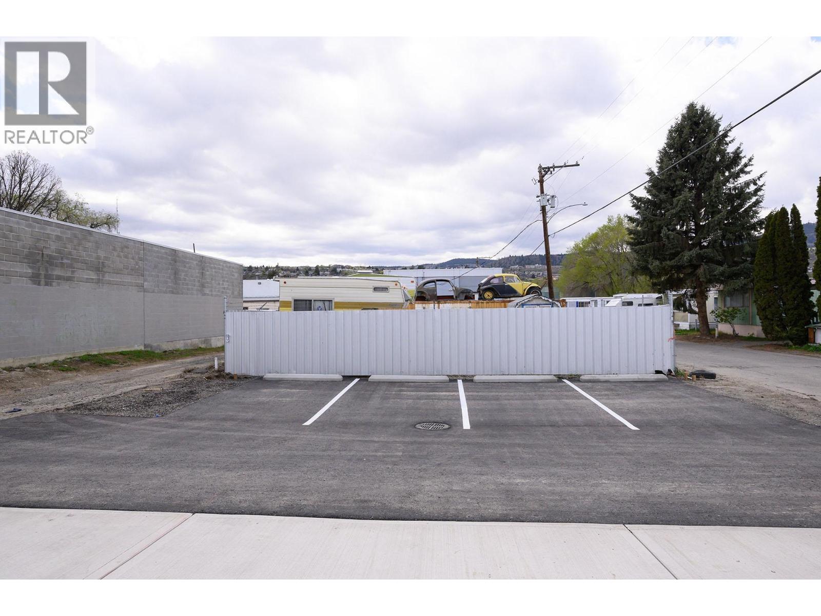 240 Larkspur Street, Kamloops, British Columbia  V2B 2M4 - Photo 26 - 10375833