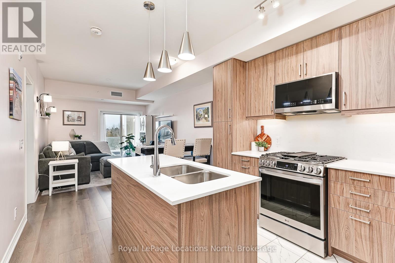 217 - 5 Spooner Crescent, Collingwood, Ontario  L9Y 1T3 - Photo 2 - S12797846