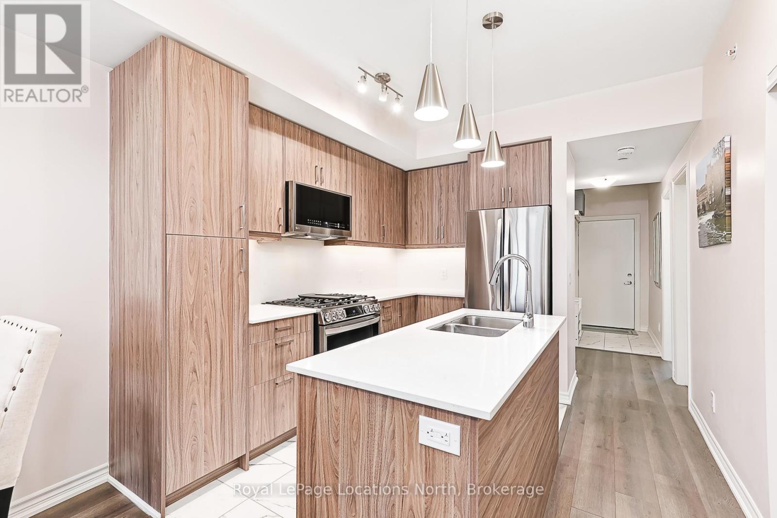 217 - 5 Spooner Crescent, Collingwood, Ontario  L9Y 1T3 - Photo 3 - S12797846