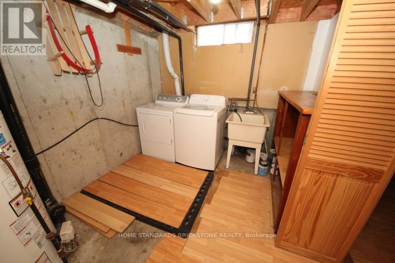 10 - 700 Erinbrook Drive, Kitchener, Ontario  N2E 2S7 - Photo 27 - X12708122