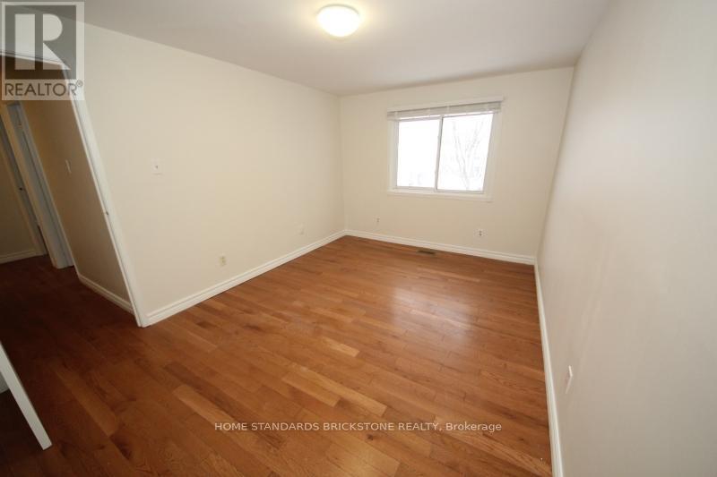 10 - 700 Erinbrook Drive, Kitchener, Ontario  N2E 2S7 - Photo 24 - X12708122