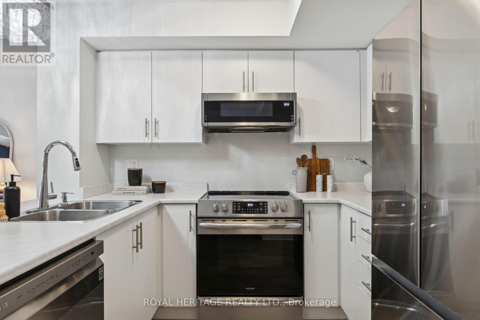 33 B Lookout Drive, Clarington, Ontario  L1C 7G1 - Photo 14 - E12797686