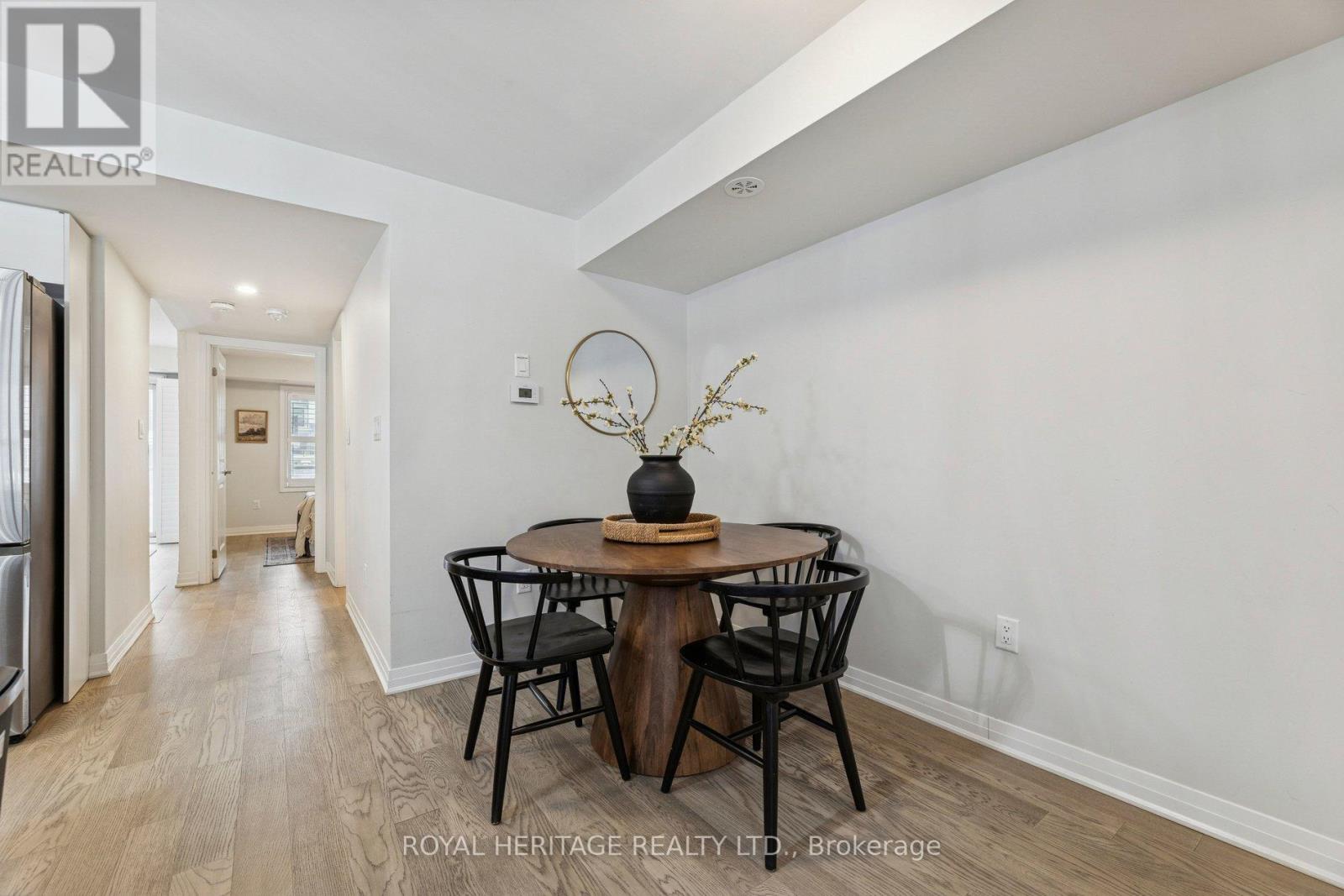 33 B Lookout Drive, Clarington, Ontario  L1C 7G1 - Photo 6 - E12797686