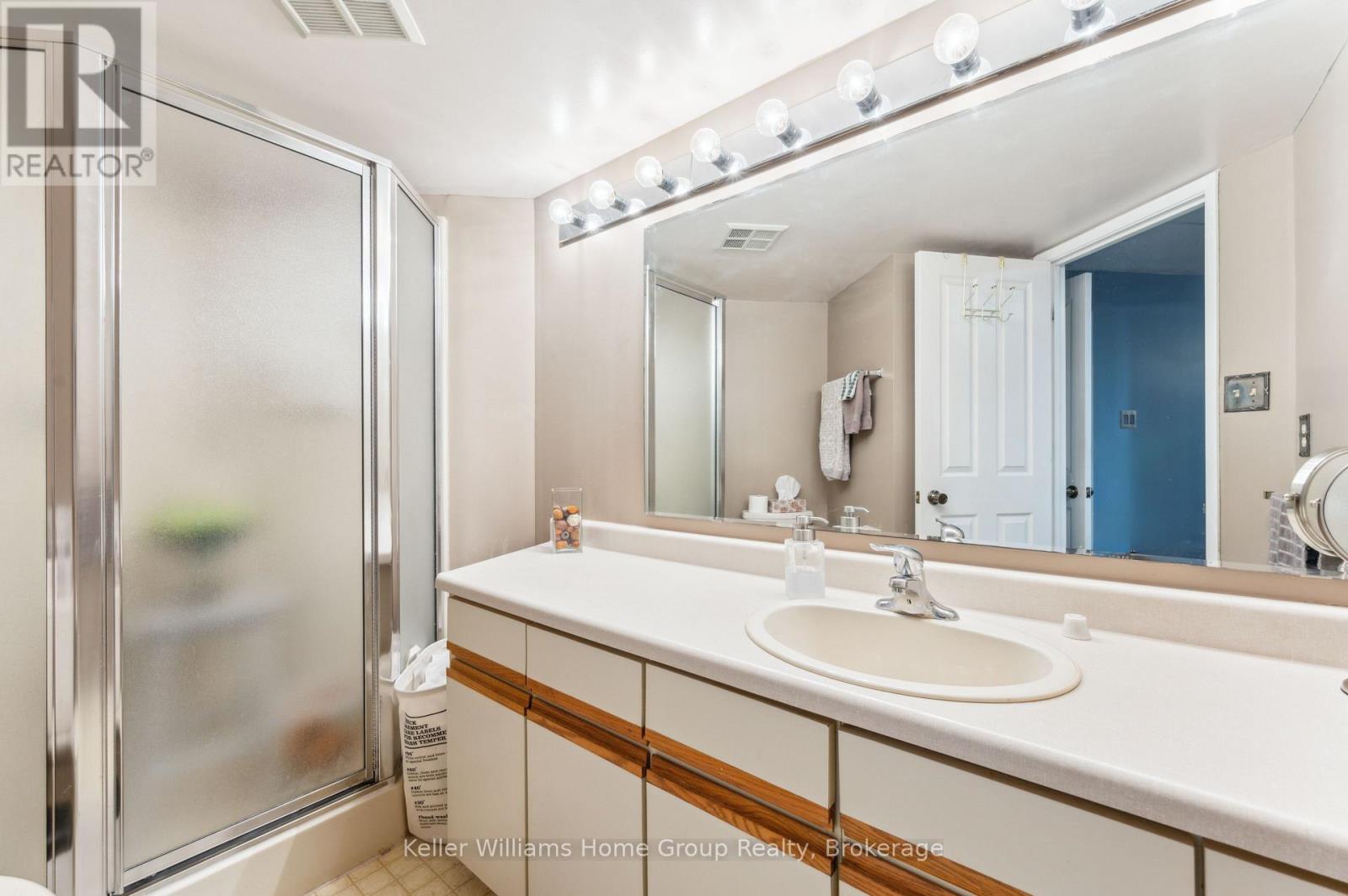 105 - 8 Christopher Court, Guelph, Ontario  N1G 4N7 - Photo 18 - X12797660