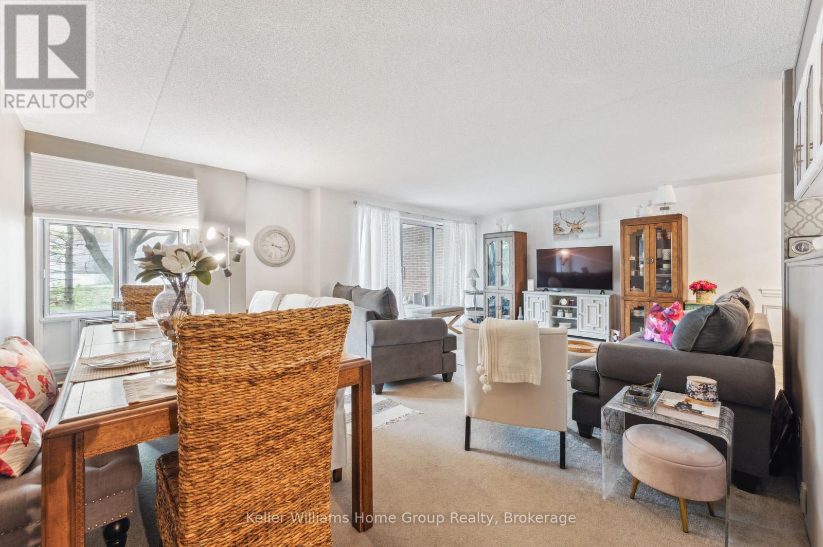 105 - 8 Christopher Court, Guelph, Ontario  N1G 4N7 - Photo 4 - X12797660