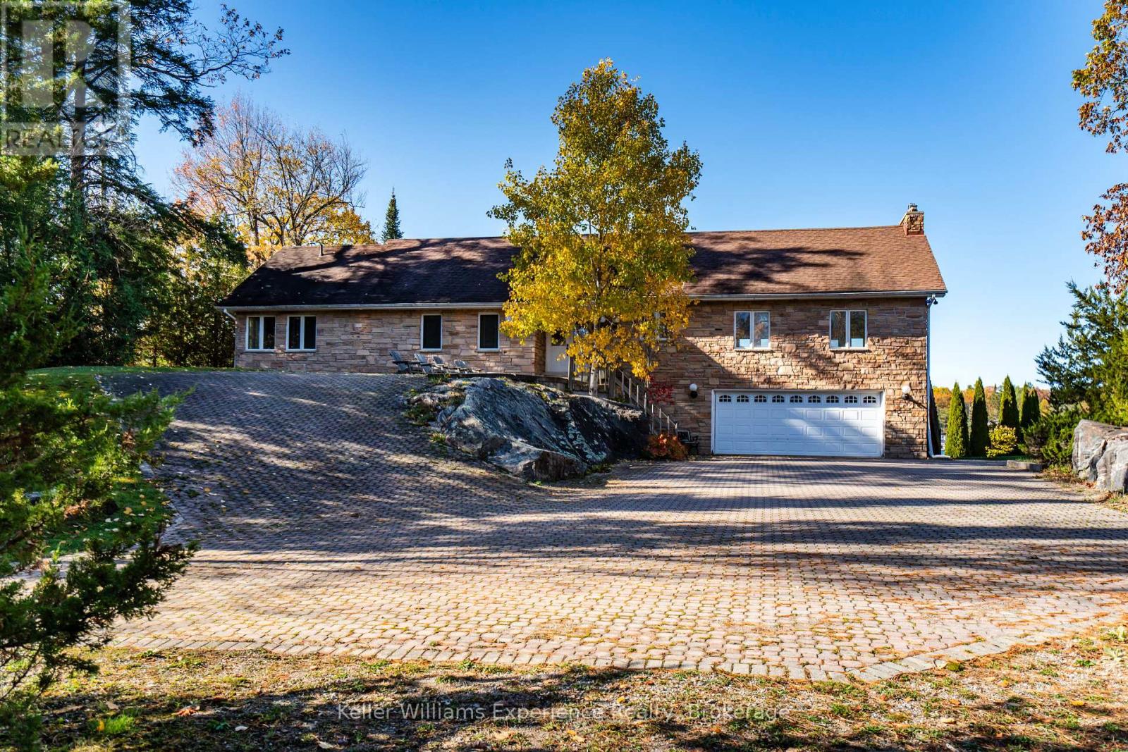 804 Kings Farm Road, Georgian Bay, Ontario  L0K 1S0 - Photo 4 - X12797844