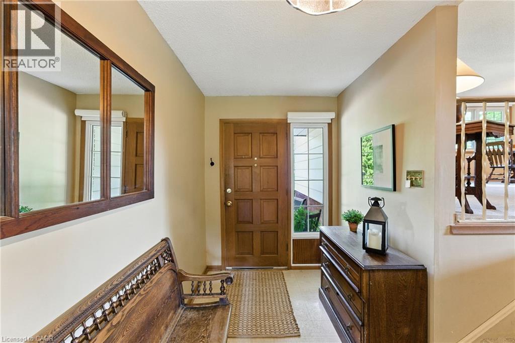 2682 Jerseyville Road W, Ancaster, Ontario  L0R 1R0 - Photo 3 - 40759599