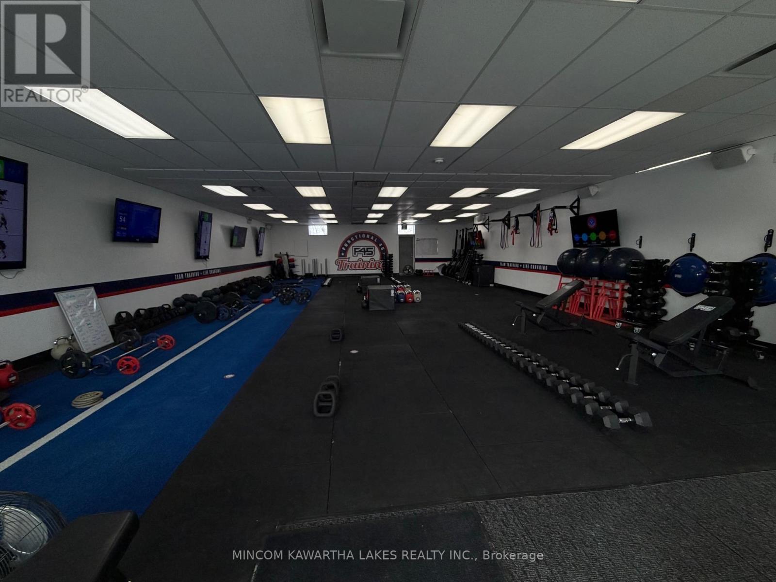 11 & 12 - 550 Lansdowne Street W, Peterborough (Town Ward 3), Ontario  K9J 8J8 - Photo 3 - X12797840