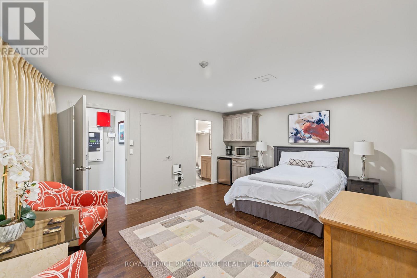 207 - 334 Queen Mary Road, Kingston (West Of Sir John A. Blvd), Ontario  K7M 7E7 - Photo 23 - X12797818