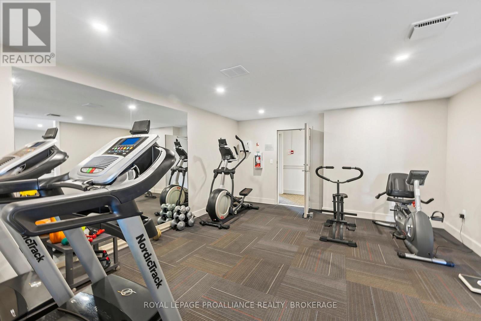 207 - 334 Queen Mary Road, Kingston (West Of Sir John A. Blvd), Ontario  K7M 7E7 - Photo 26 - X12797818