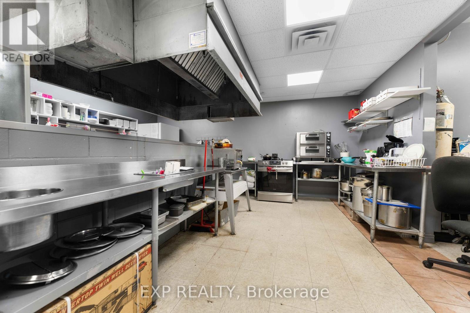 19500 Opeongo Line, Madawaska Valley, Ontario K0J 1B0 - Photo 13 - X12086662