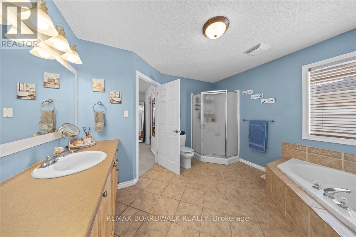 2285 Cecile Crescent, Clarence-Rockland, Ontario  K4K 1S2 - Photo 28 - X12797744