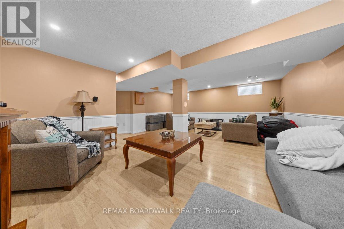 2285 Cecile Crescent, Clarence-Rockland, Ontario  K4K 1S2 - Photo 36 - X12797744