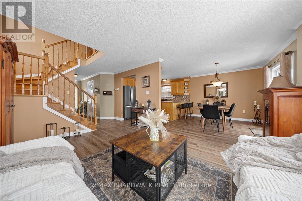 2285 Cecile Crescent, Clarence-Rockland, Ontario  K4K 1S2 - Photo 9 - X12797744