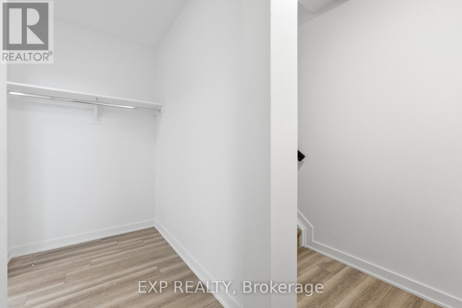 Unit C - 1375 Louis Lane, Ottawa, Ontario  K1B 3P2 - Photo 18 - X12797816