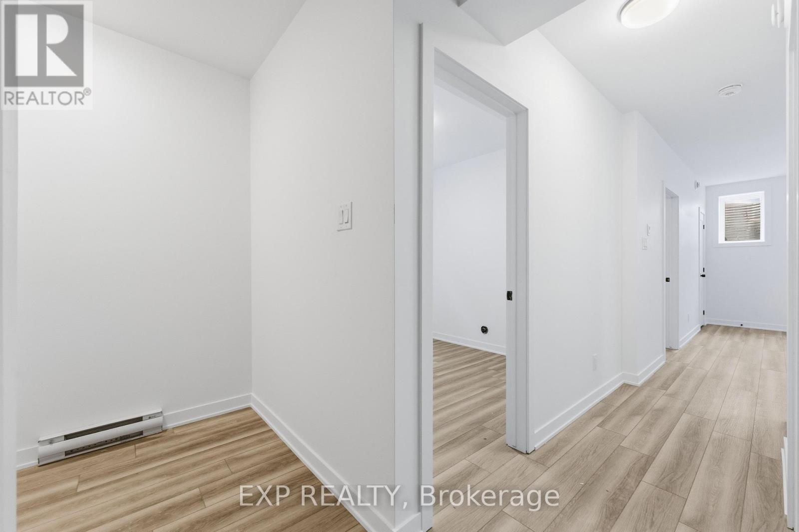 Unit C - 1375 Louis Lane, Ottawa, Ontario  K1B 3P2 - Photo 8 - X12797816