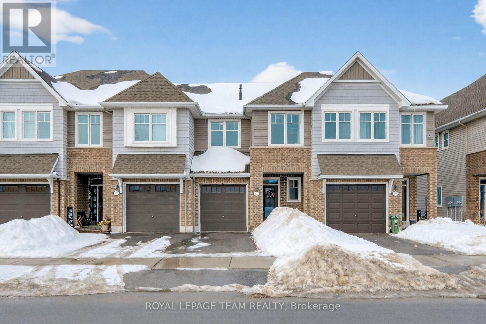 829 MIIKANA ROAD, ottawa, Ontario