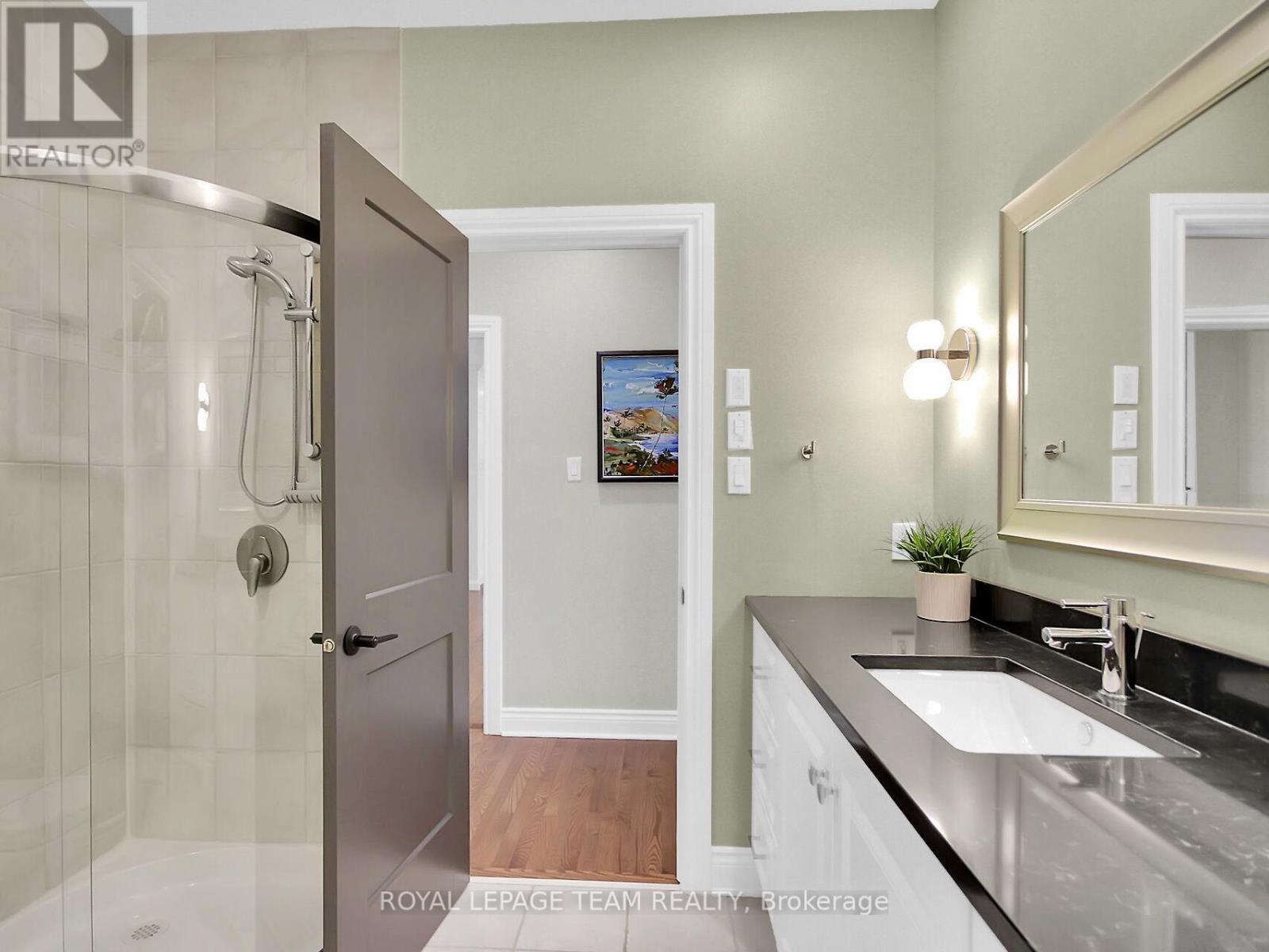 6196 Elkwood Drive, Ottawa, Ontario  K4P 1M9 - Photo 37 - X12797922