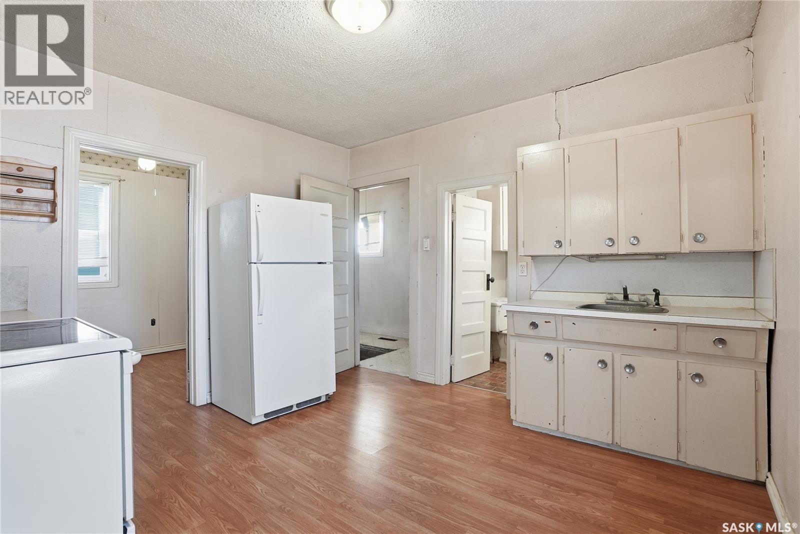 308 1st Street E, Delisle, Saskatchewan  S0L 0P0 - Photo 8 - SK027151