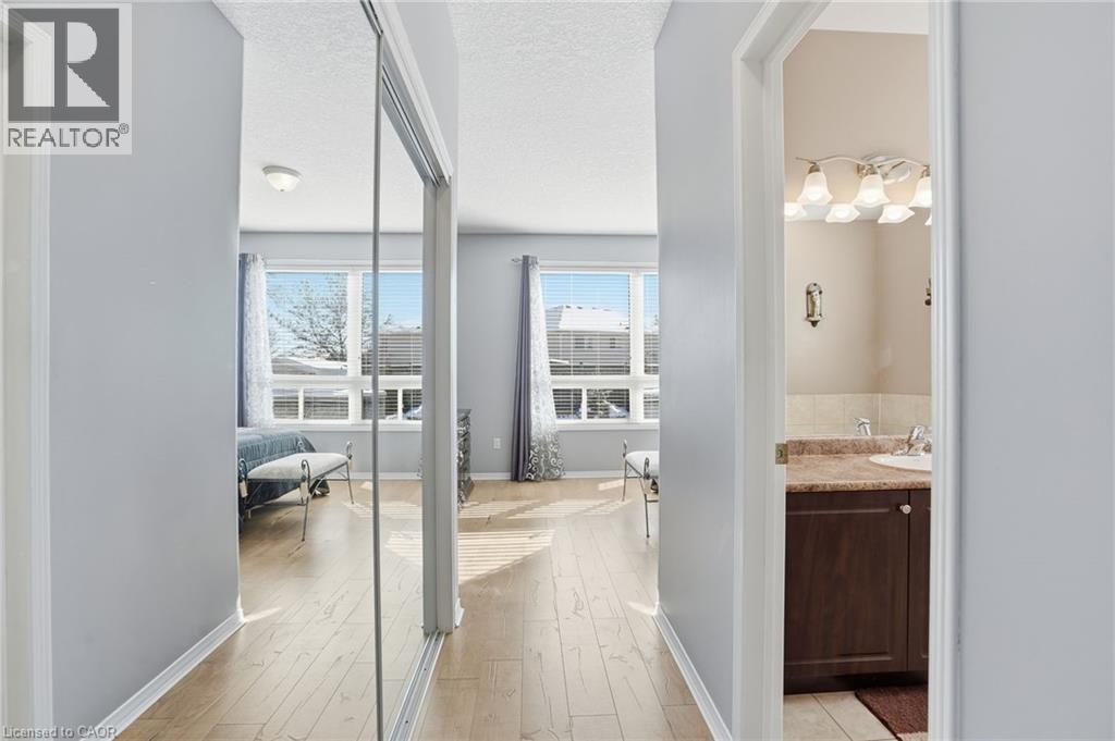 23 Mathews Court, Brantford, Ontario  N3T 0A9 - Photo 16 - 40793056