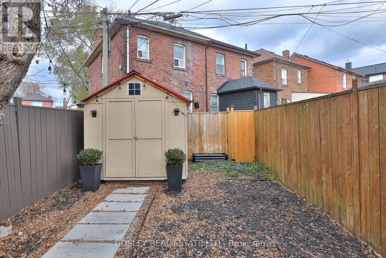 663 Vaughan Road, Toronto, Ontario  M6E 2Y4 - Photo 32 - C12797690