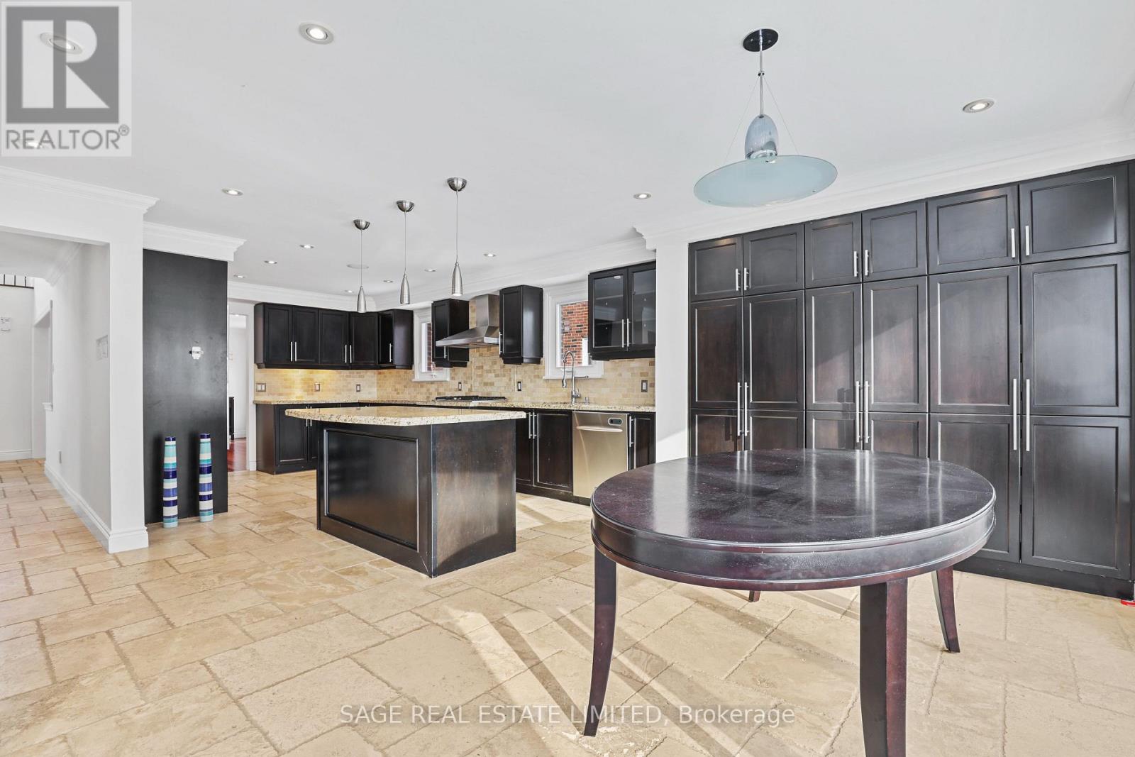 310 Hidden Trail, Toronto (Westminster-Branson), Ontario  M2R 3R8 - Photo 15 - C12797728