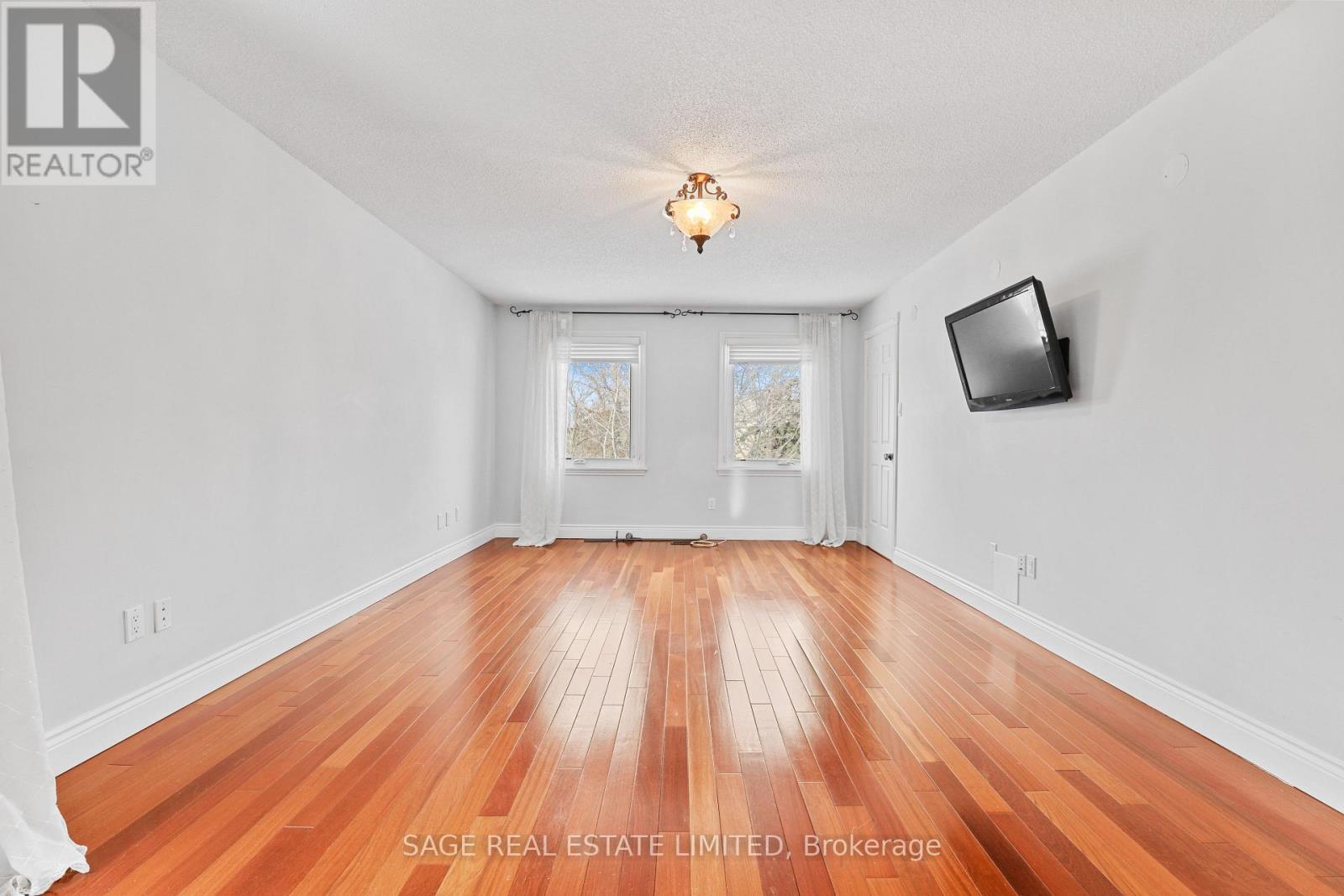 310 Hidden Trail, Toronto (Westminster-Branson), Ontario  M2R 3R8 - Photo 20 - C12797728