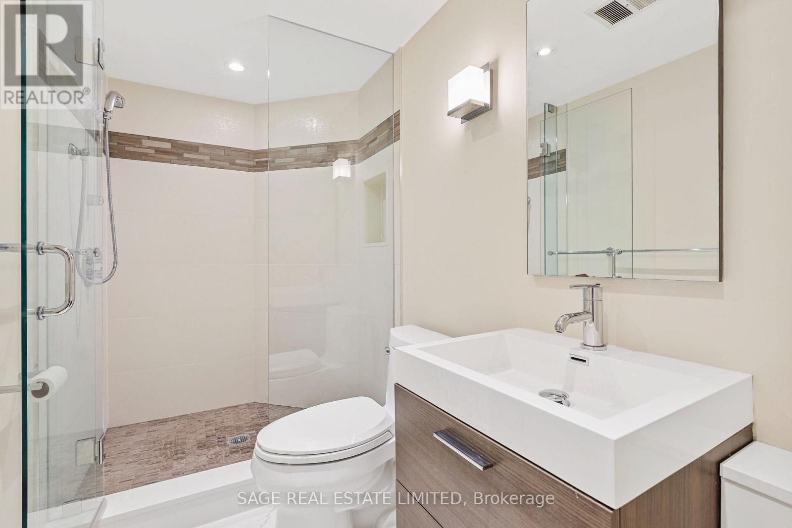 310 Hidden Trail, Toronto (Westminster-Branson), Ontario  M2R 3R8 - Photo 28 - C12797728