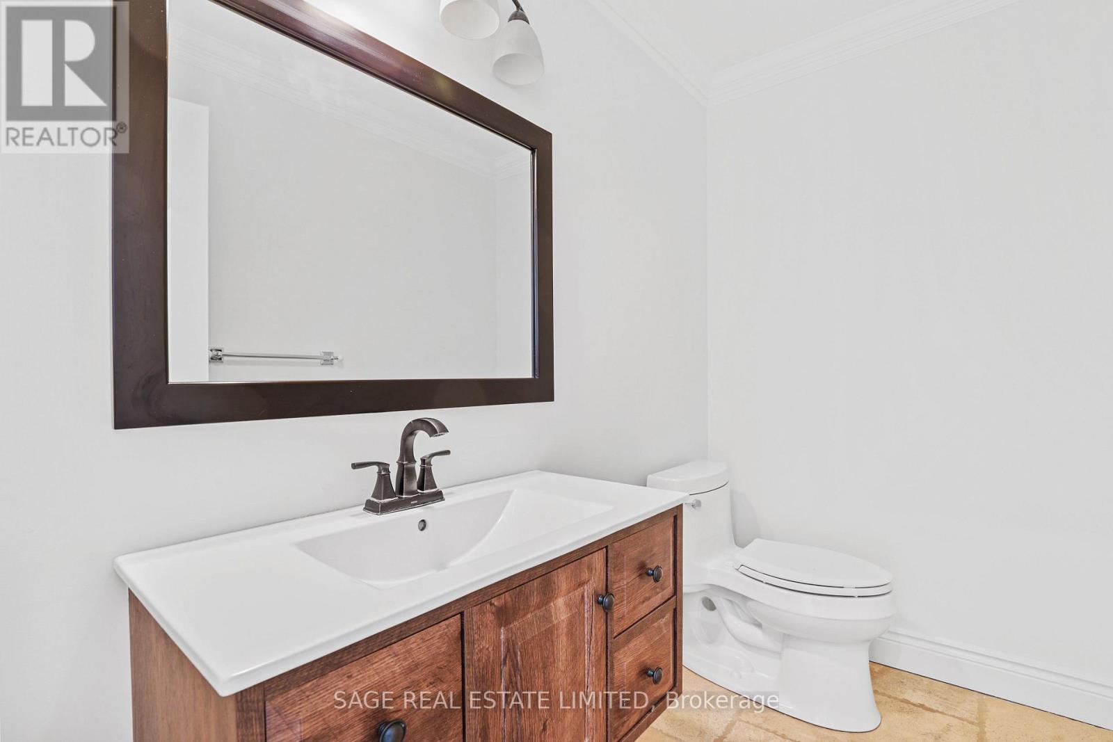 310 Hidden Trail, Toronto (Westminster-Branson), Ontario  M2R 3R8 - Photo 8 - C12797728