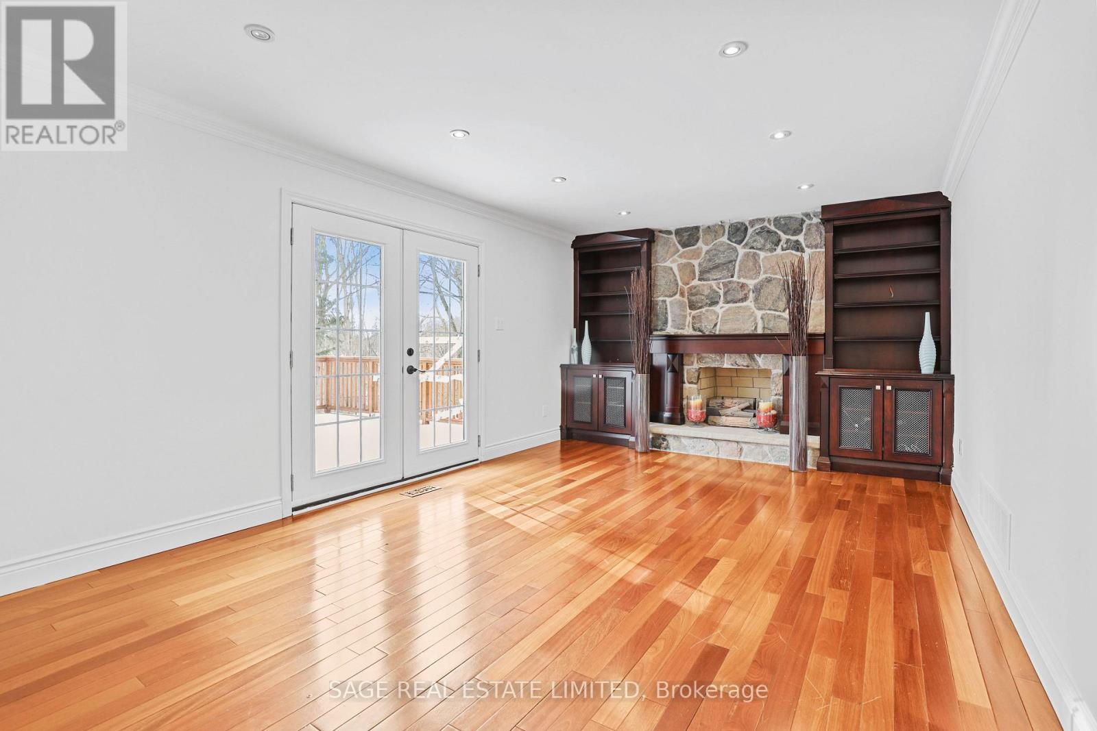 310 Hidden Trail, Toronto (Westminster-Branson), Ontario  M2R 3R8 - Photo 9 - C12797728